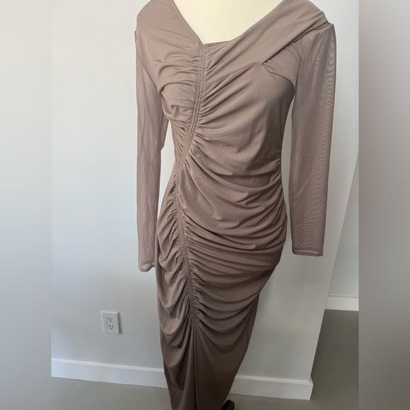 Self-Portrait One-Shoulder Ruched Midi Dress – Size 6 - Picture 1 of 17